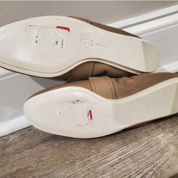 Mercedes Castillo Women's Erin Loafer Flat SZ 40