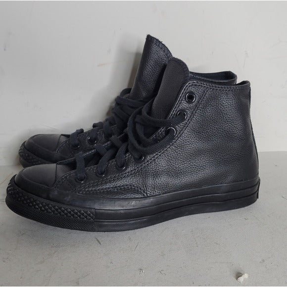 Converse Chuck Taylor All Star Leather SZ 7