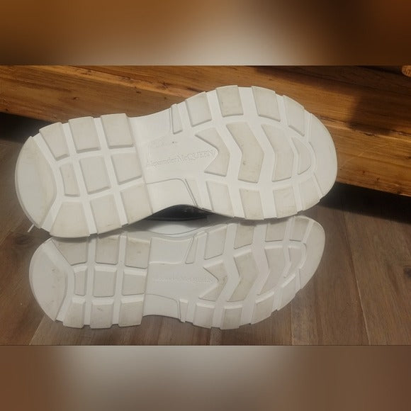 Men's EUC Alexander McQueen Tread Slick High Top Sneakers 9