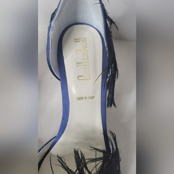 Something Bleu Hammond Feather Pump SZ 10