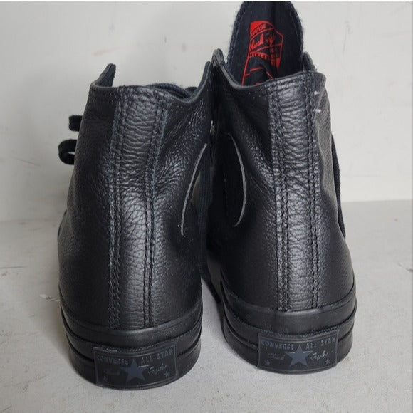 Converse Chuck Taylor All Star Leather SZ 7