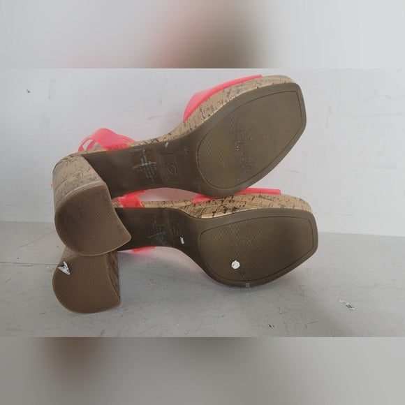 G By Guess Queen Platform Sandal SZ 9.5