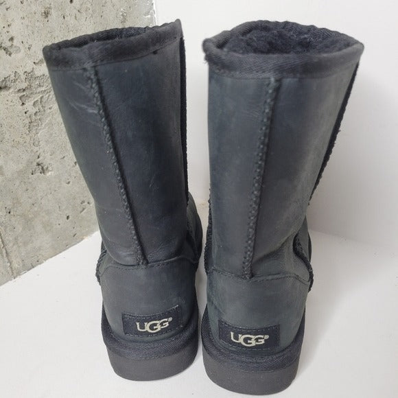 Ugg Classic Short Leather Boots SZ 5