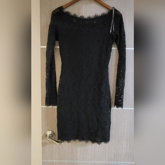 Jump Apparel Lace Sheath Dress SZ Med