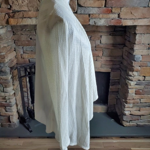 Socialite Fly Away Ivory Cardigan SZ Small