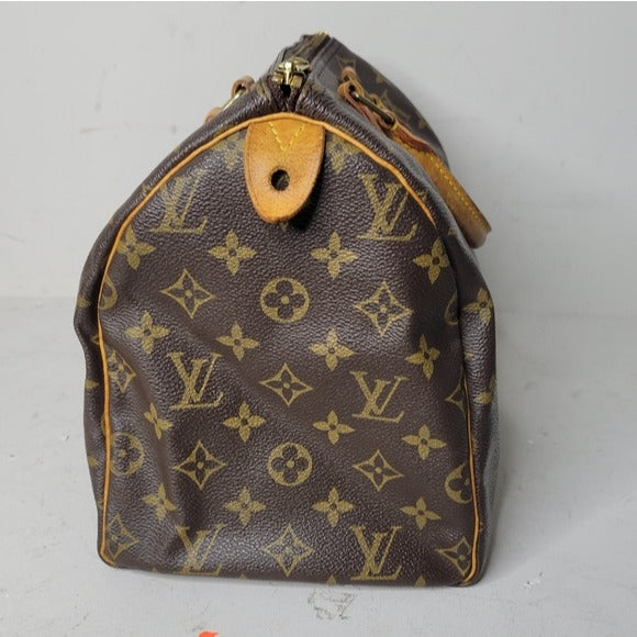 Louis Vuitton Speedy 30