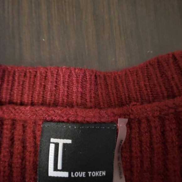 Love Token Women's Faux Fur Cuff Knit Sweater in Wine SZ Small