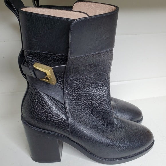 Stuart Weitzman Joplin Buckled Black Pebble Leather Boot Women's SZ 8.5