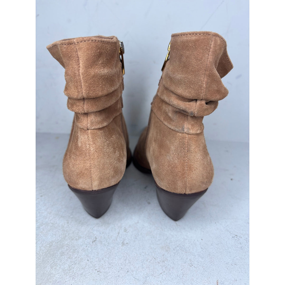 Vince Camuto Nerlinji Bootie SZ 9.5